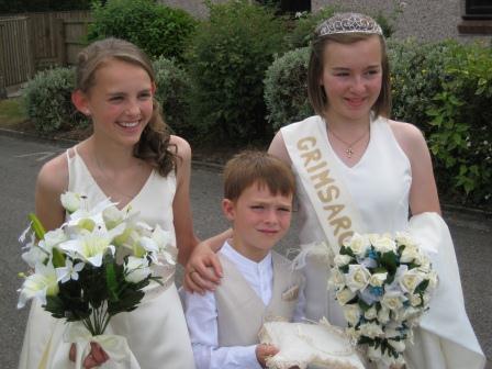 Outgoing Rose Queen and Incoming Rose Queen and Pageboy 2010